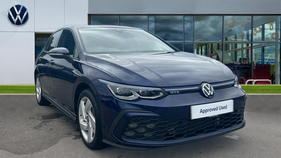 Main listing image - Volkswagen Golf