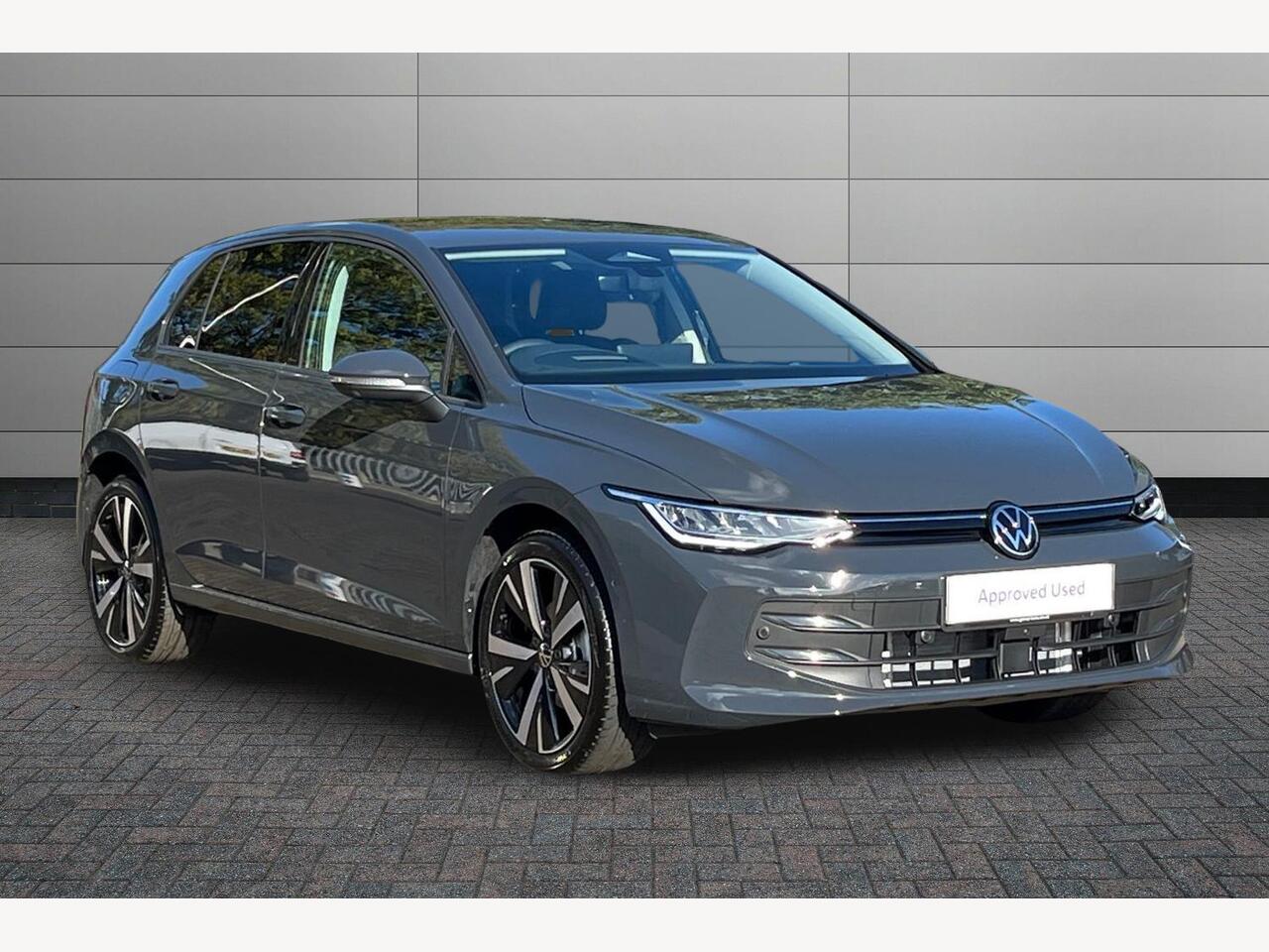 Main listing image - Volkswagen Golf