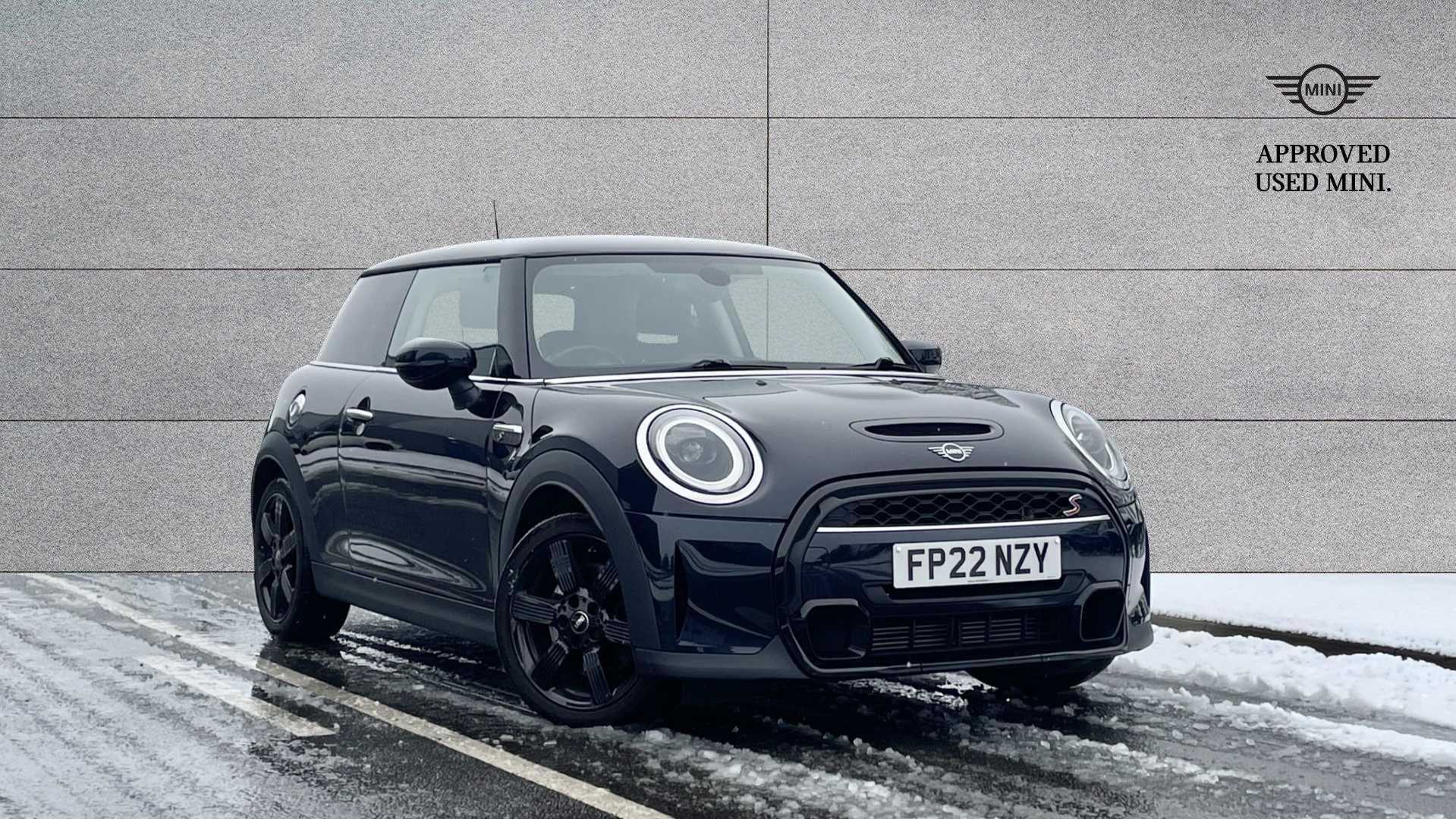 Main listing image - MINI Hatchback