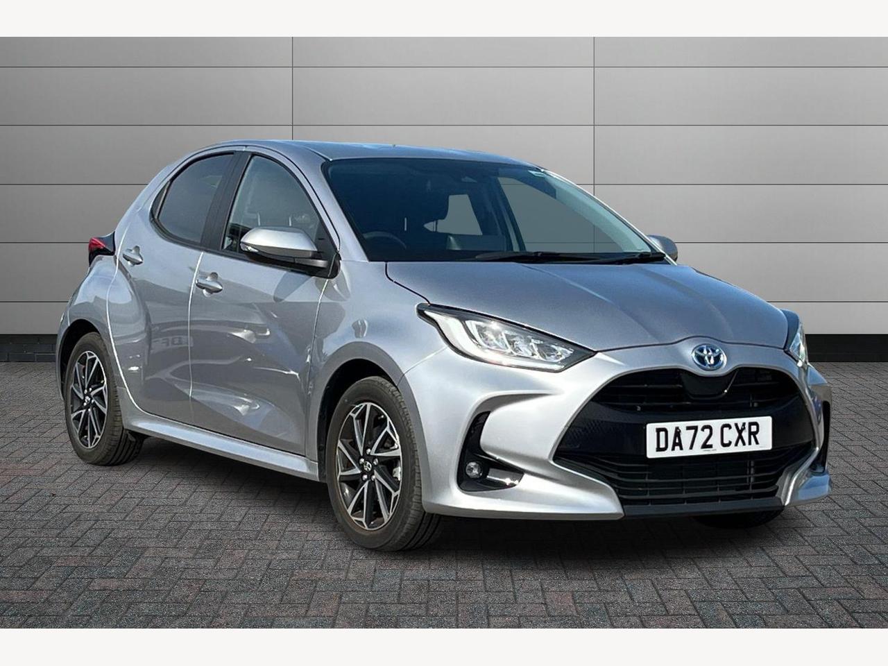 Main listing image - Toyota Yaris