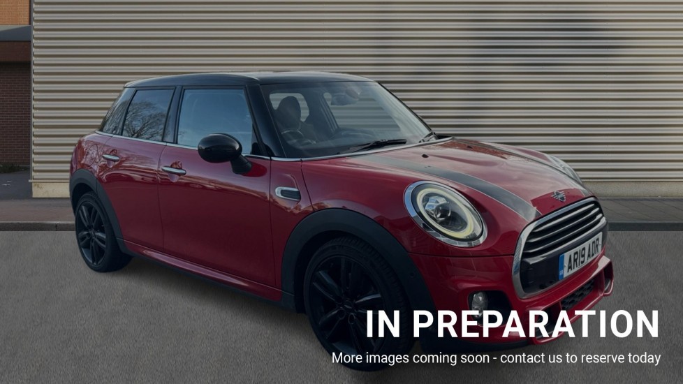 Main listing image - MINI Hatchback 5dr