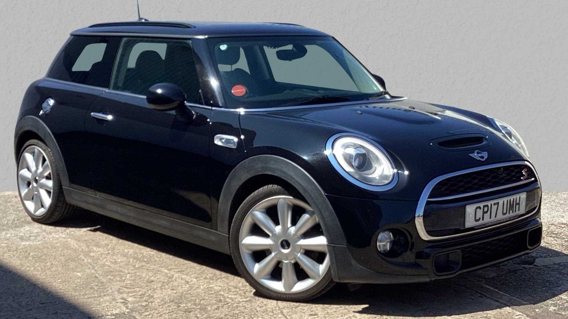 Main listing image - MINI Hatchback