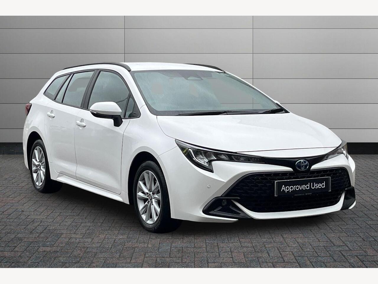 Main listing image - Toyota Corolla Touring Sport