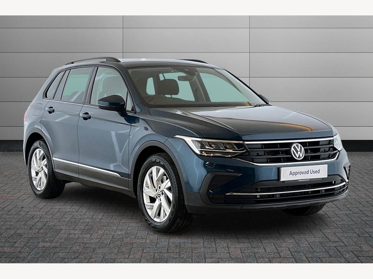 Main listing image - Volkswagen Tiguan