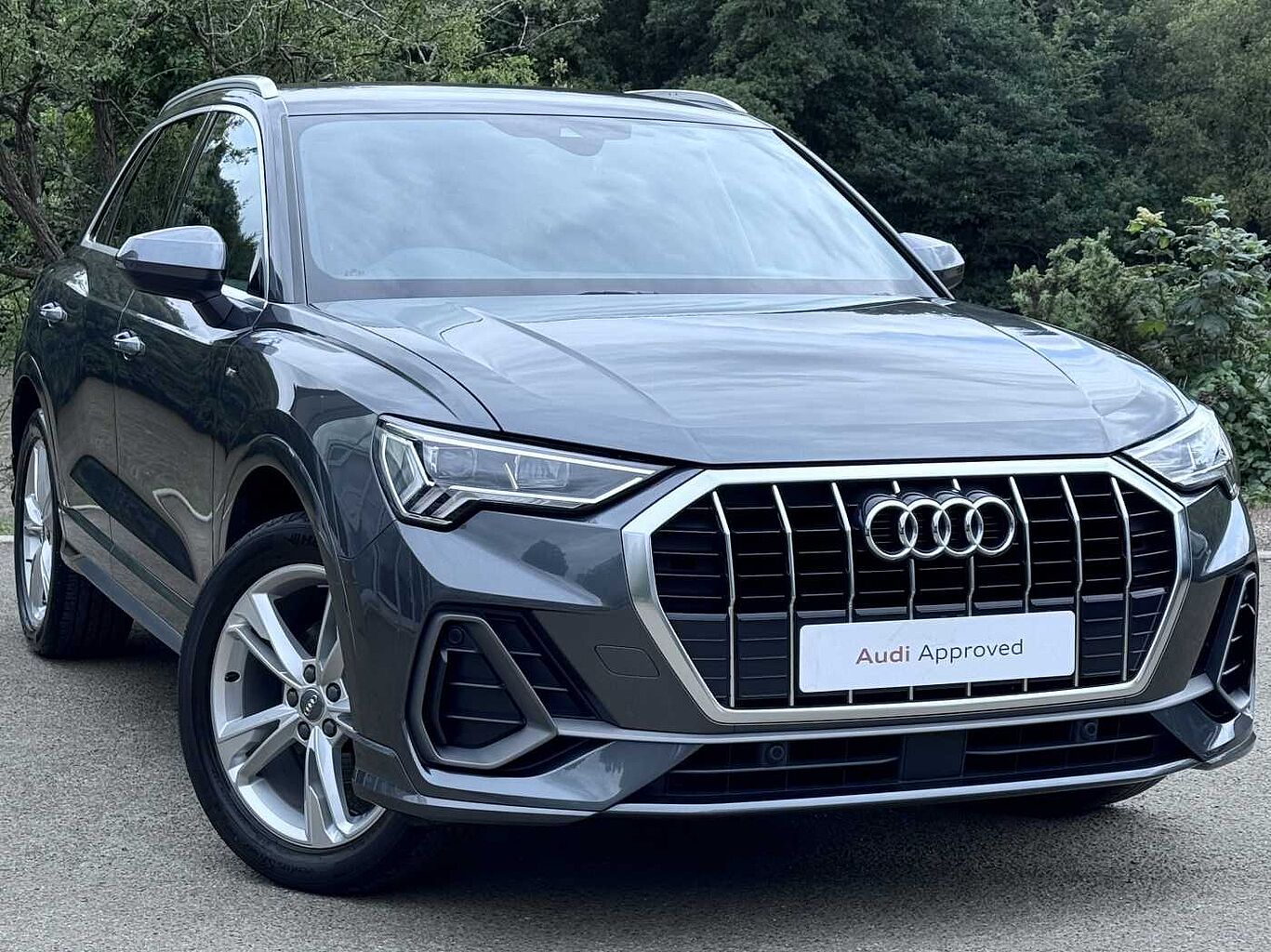 Main listing image - Audi Q3