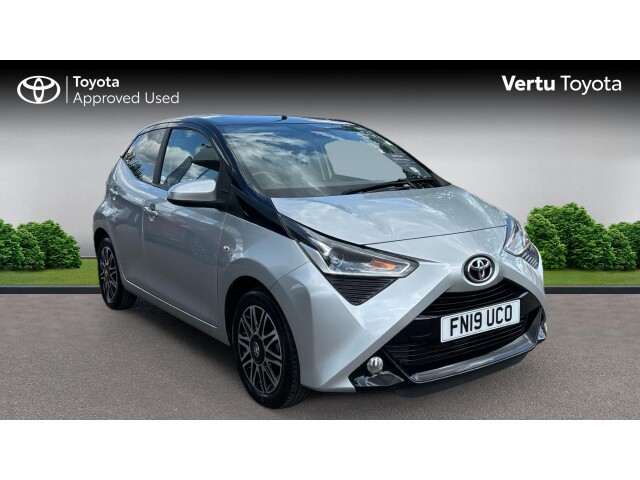 Main listing image - Toyota Aygo