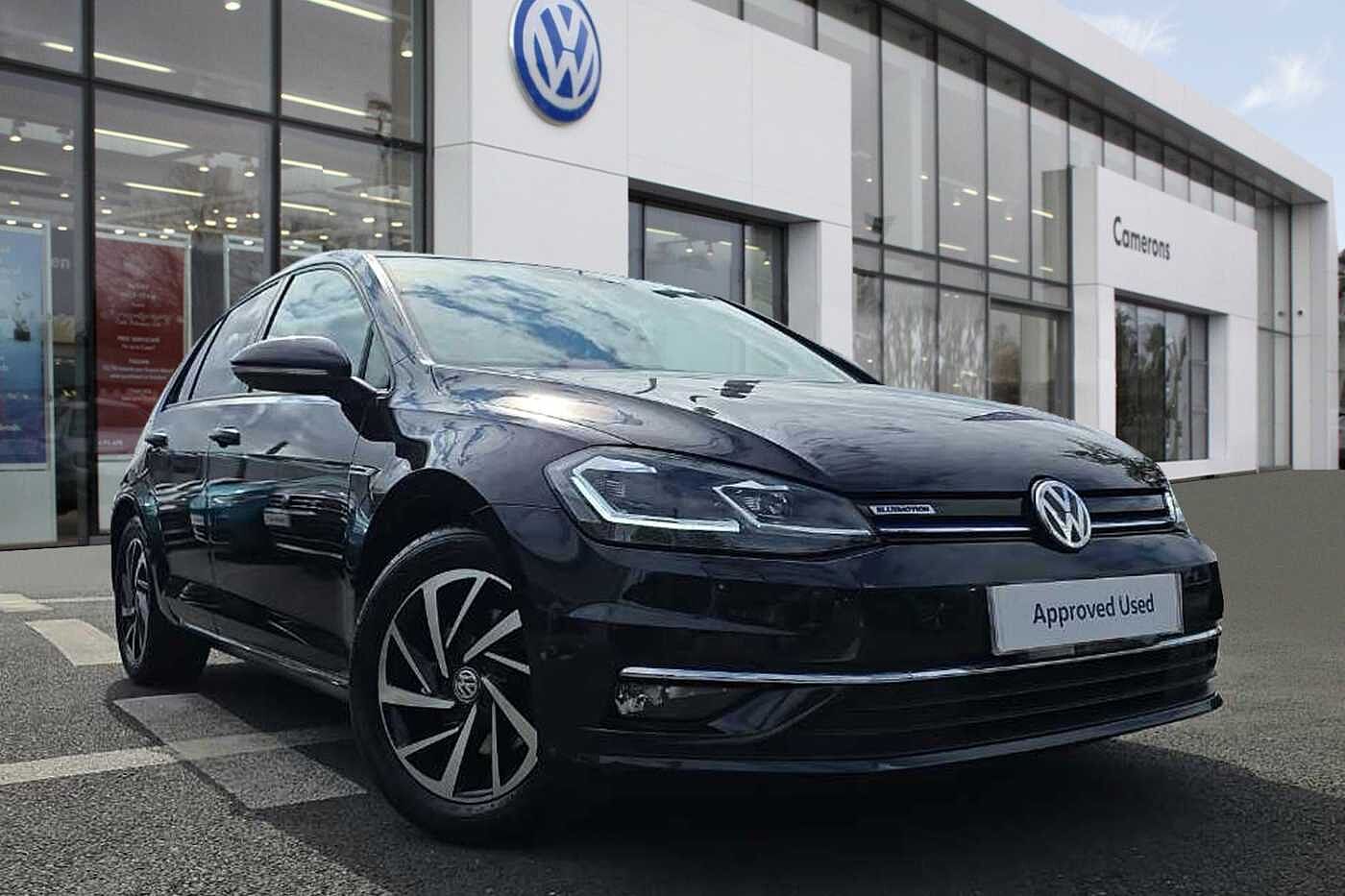 Main listing image - Volkswagen Golf