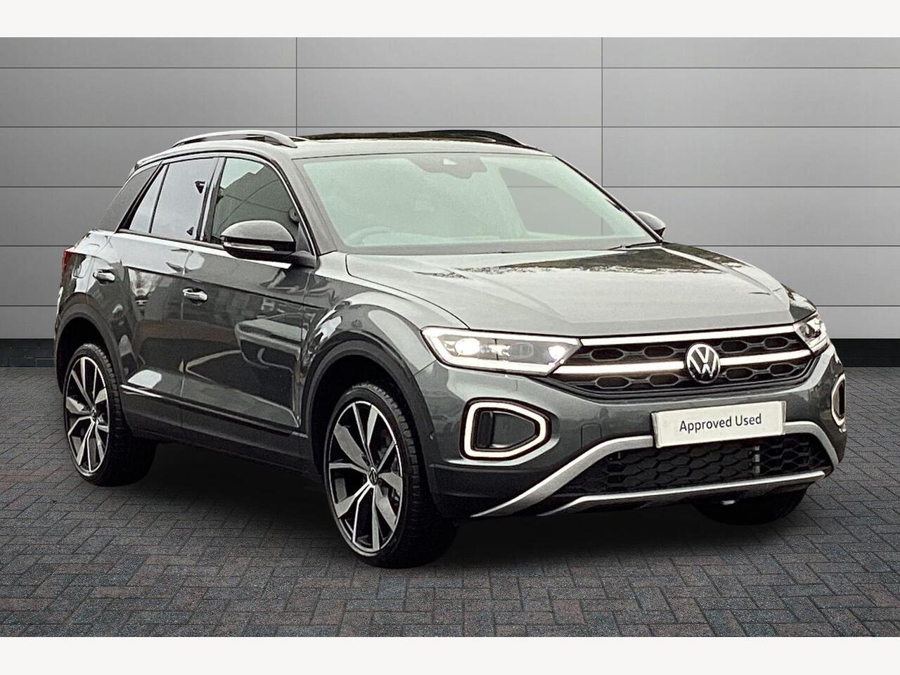 Main listing image - Volkswagen T-Roc