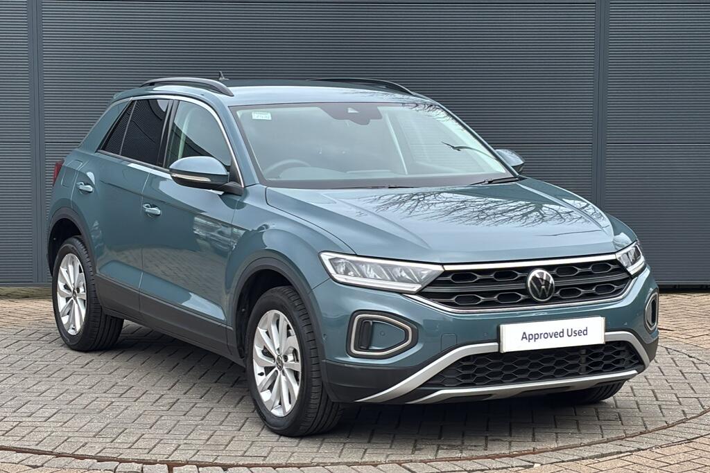 Main listing image - Volkswagen T-Roc