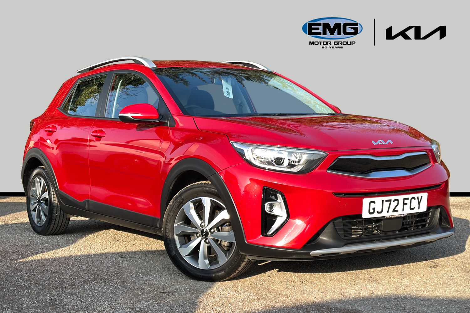 Main listing image - Kia Stonic