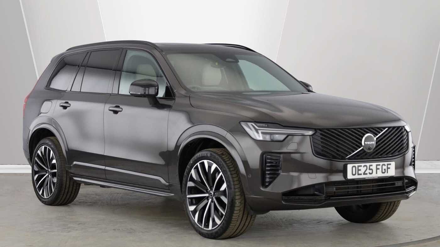 Main listing image - Volvo XC90