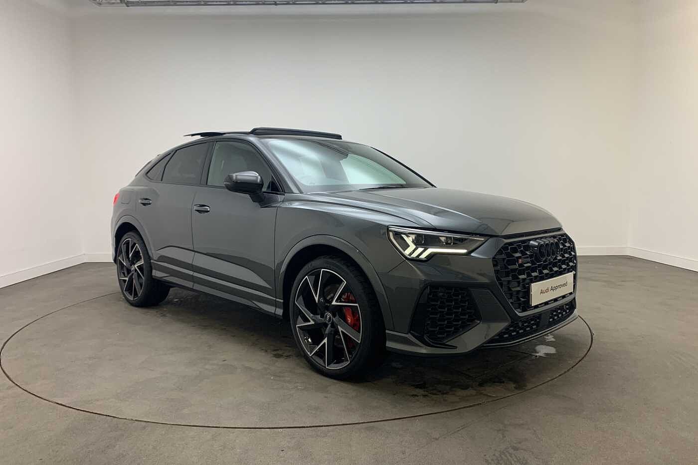 Main listing image - Audi RS Q3