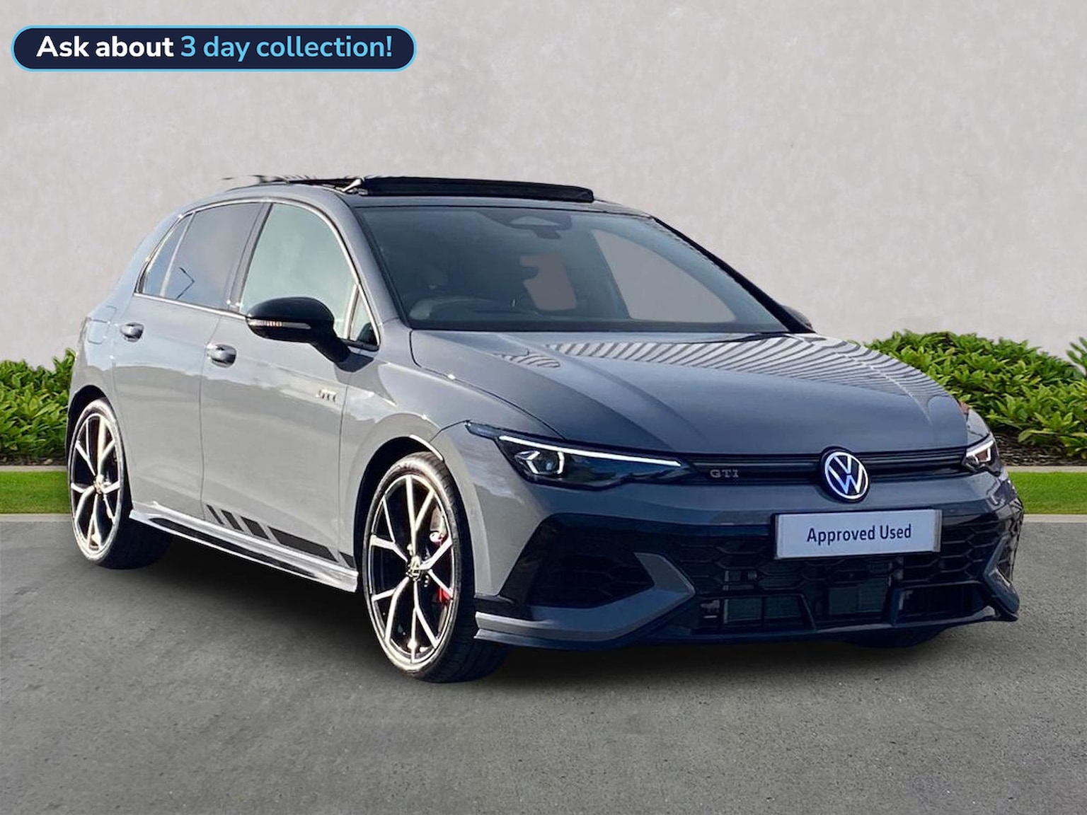 Main listing image - Volkswagen Golf