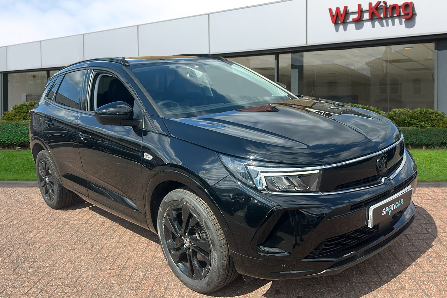 Main listing image - Vauxhall Grandland