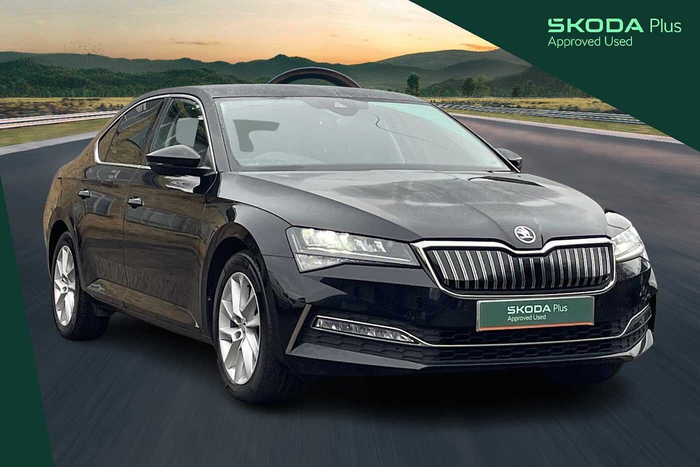 Main listing image - Skoda Superb