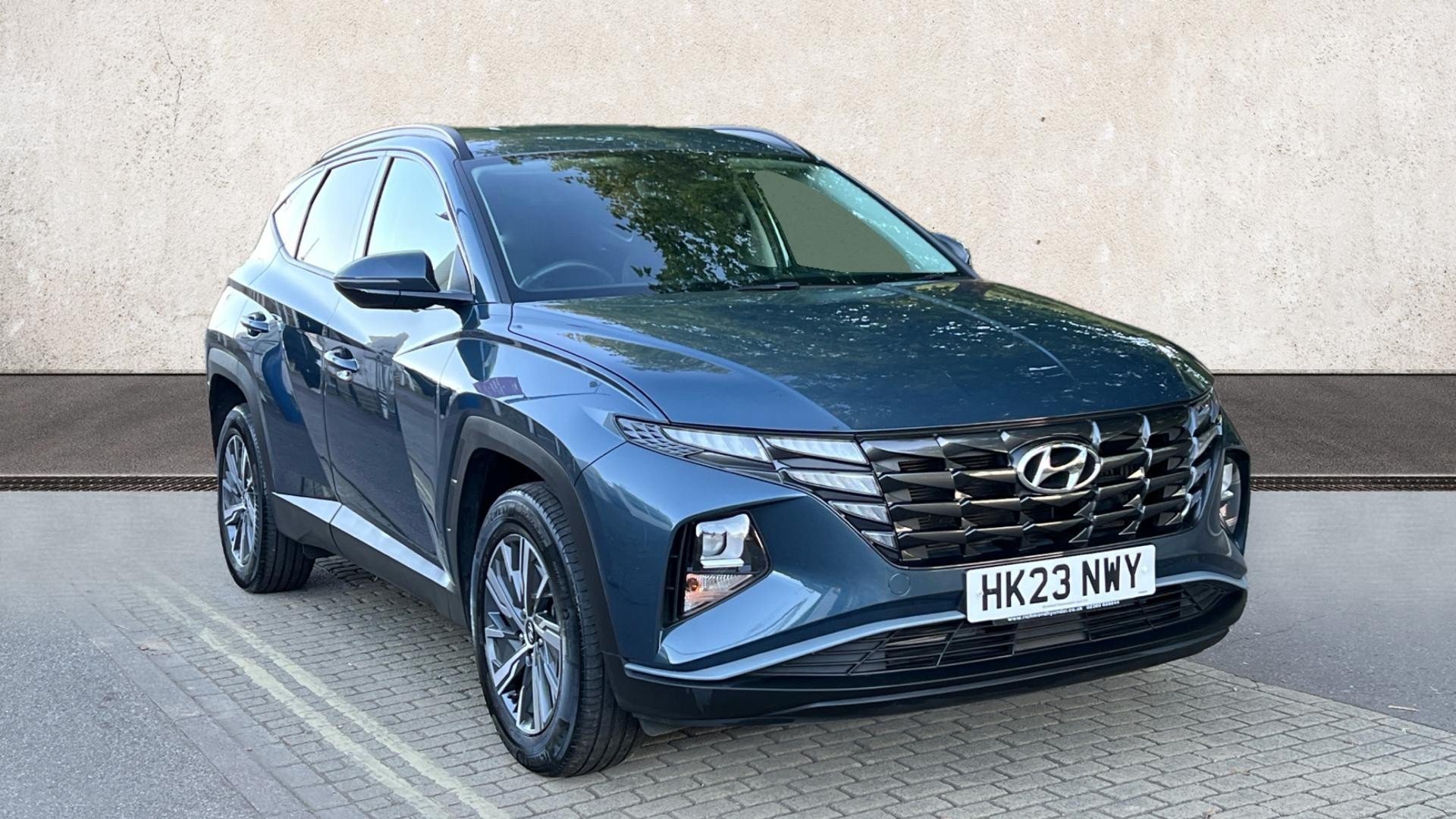 Main listing image - Hyundai Tucson