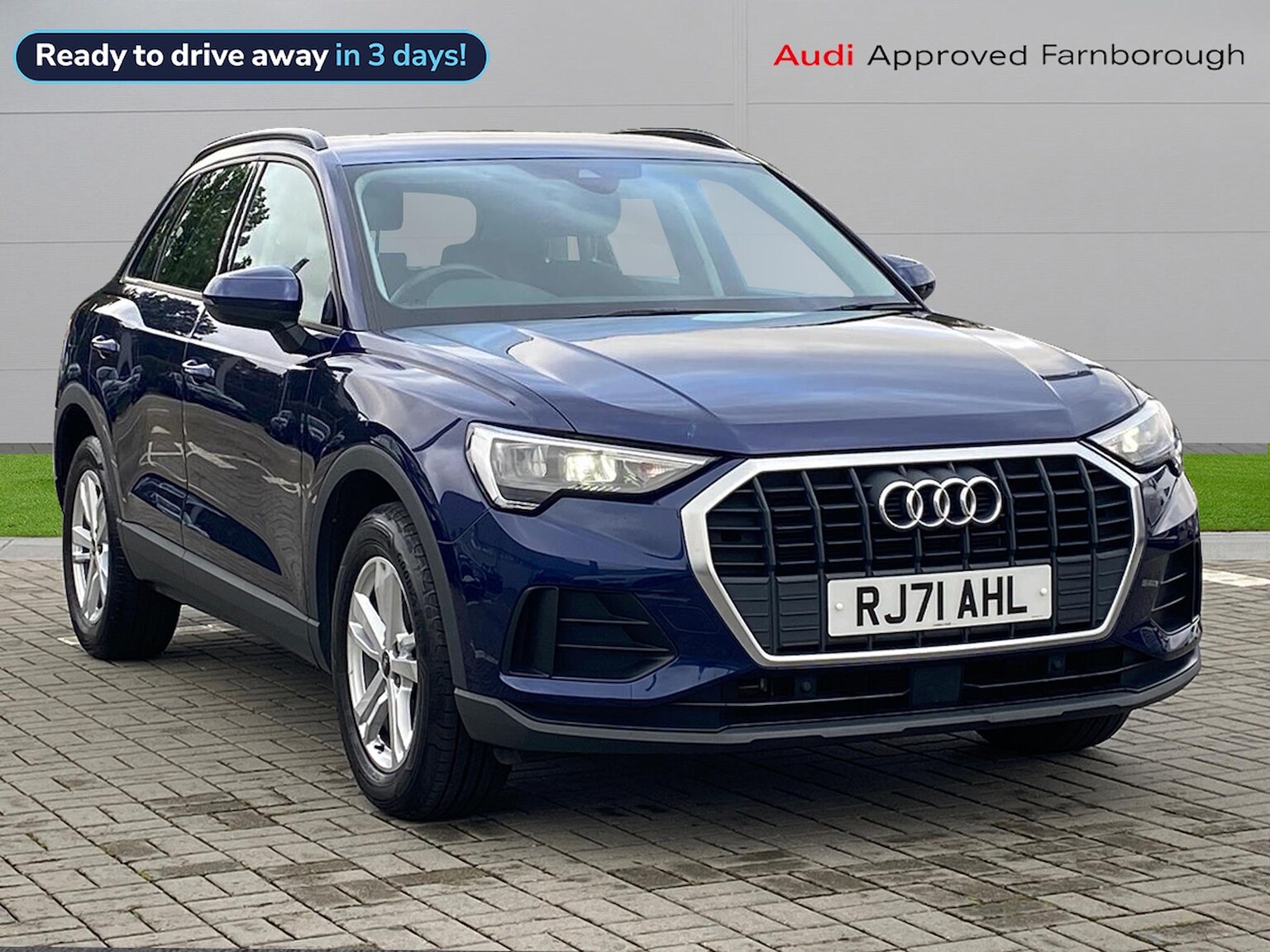 Main listing image - Audi Q3