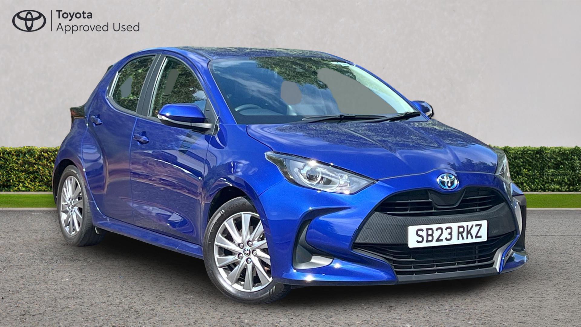 Main listing image - Toyota Yaris