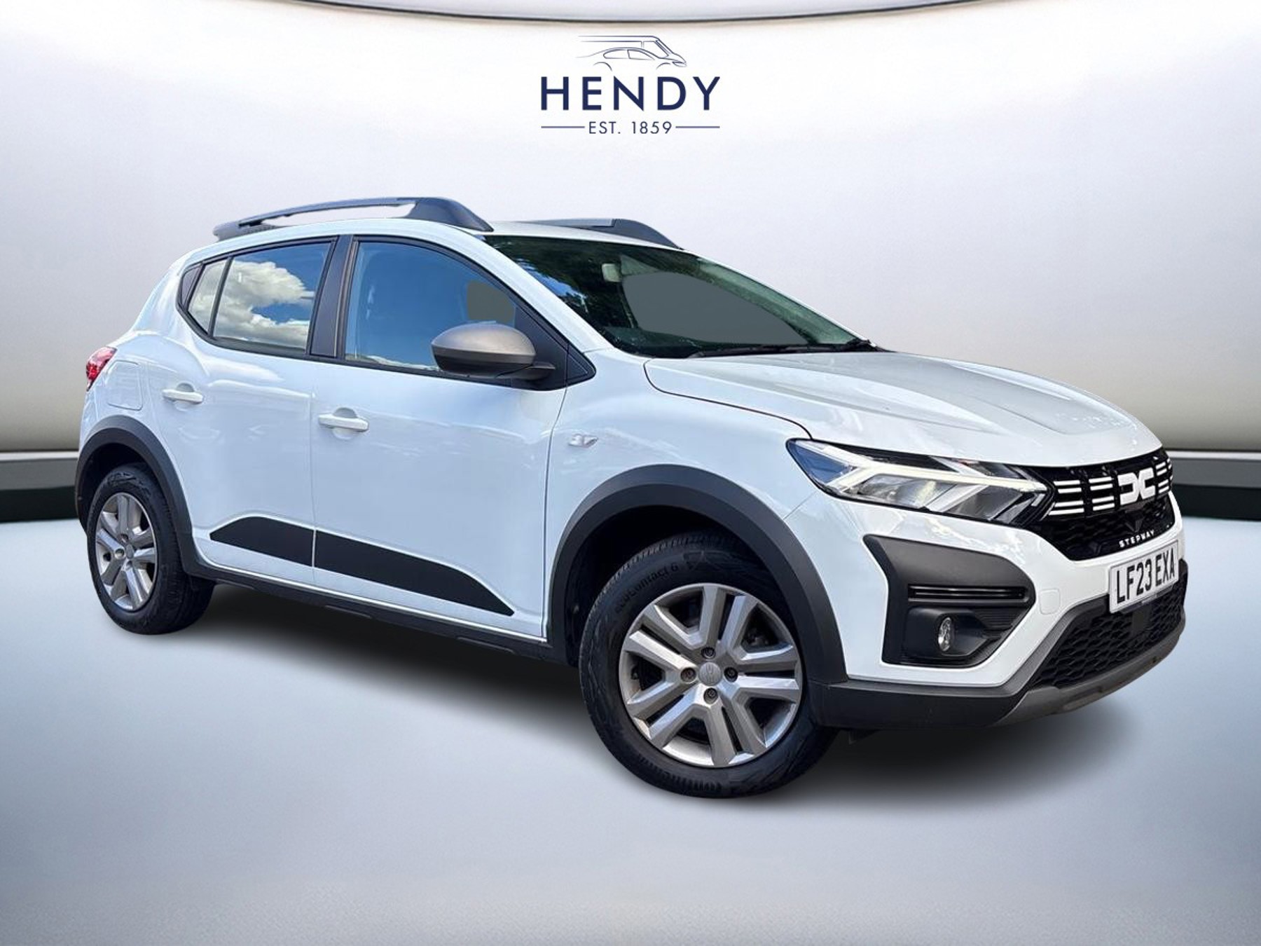 Main listing image - Dacia Sandero Stepway