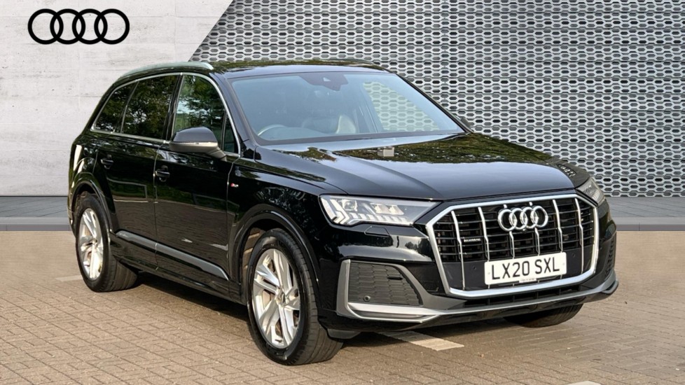 Main listing image - Audi Q7