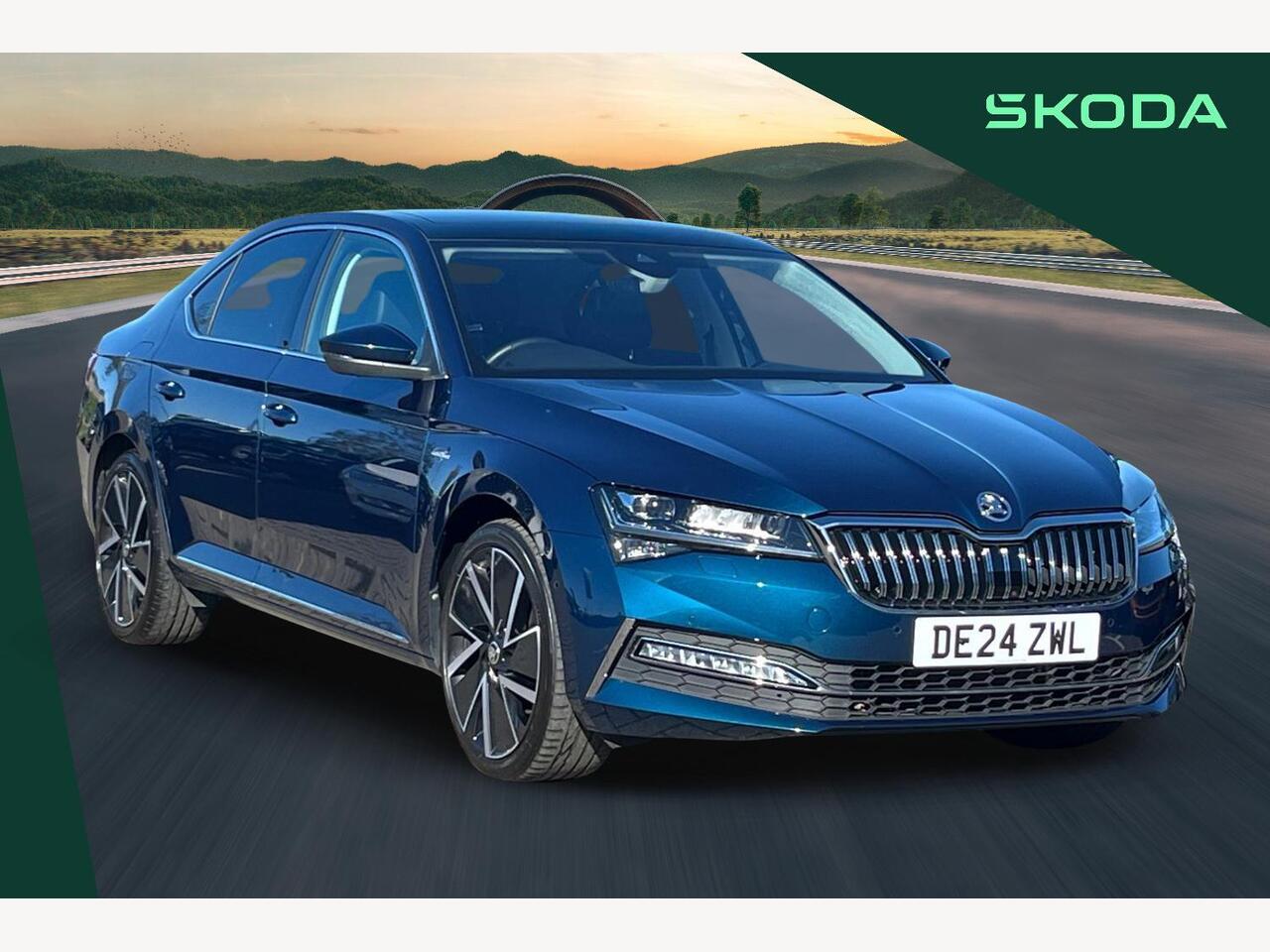 Main listing image - Skoda Superb