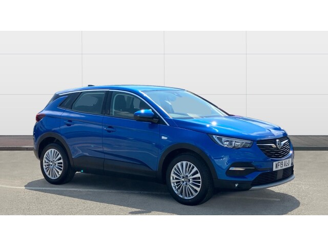 Main listing image - Vauxhall Grandland X