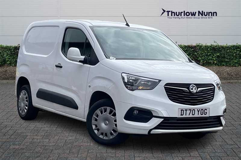 Main listing image - Vauxhall Combo Cargo