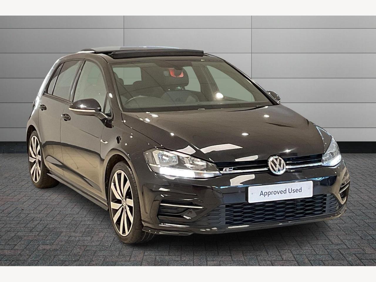 Main listing image - Volkswagen Golf