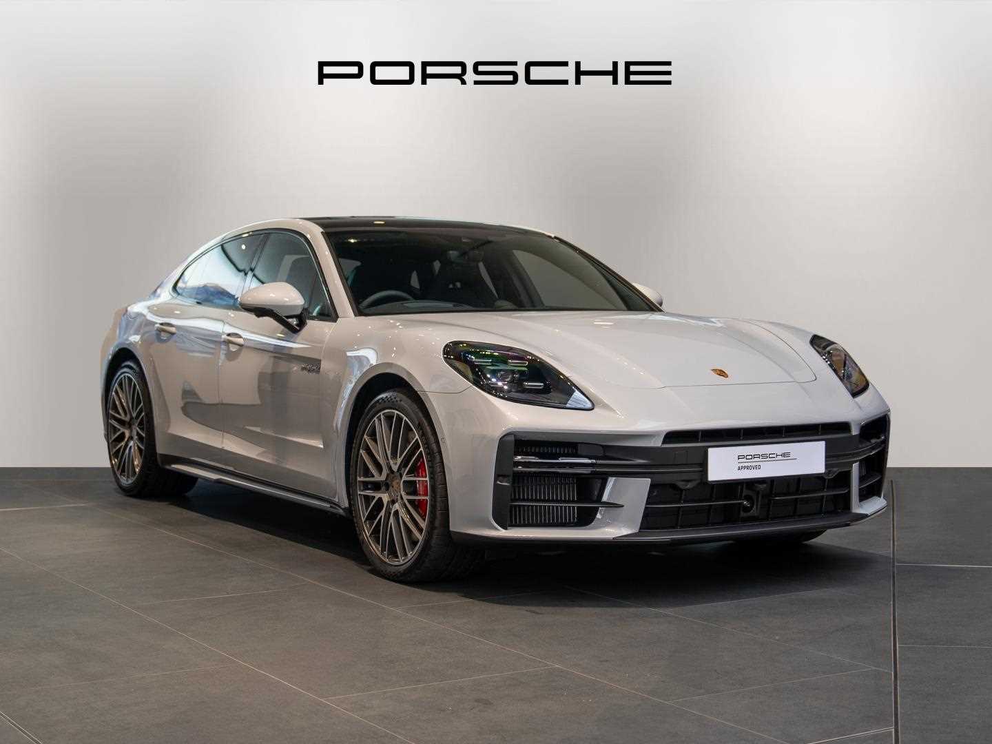 Main listing image - Porsche Panamera