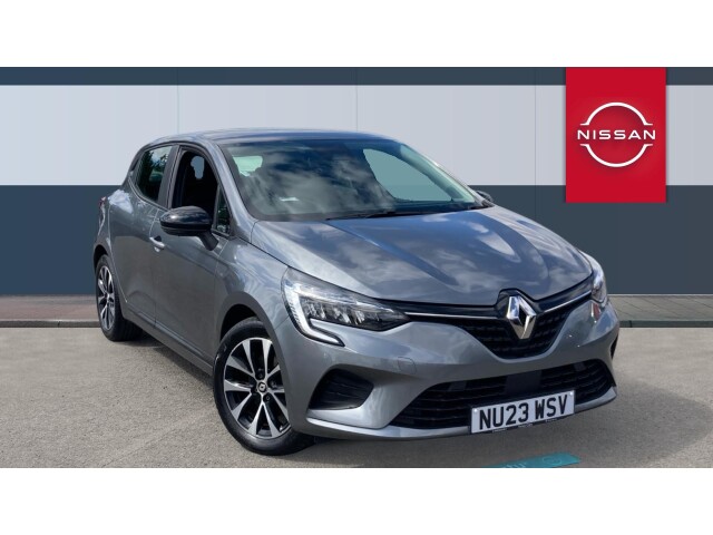 Main listing image - Renault Clio