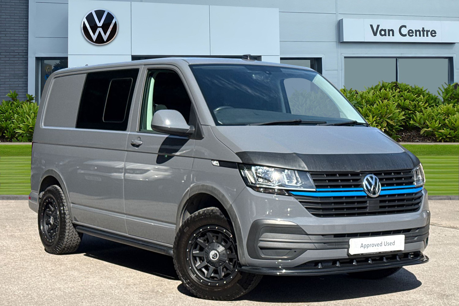 Main listing image - Volkswagen Transporter