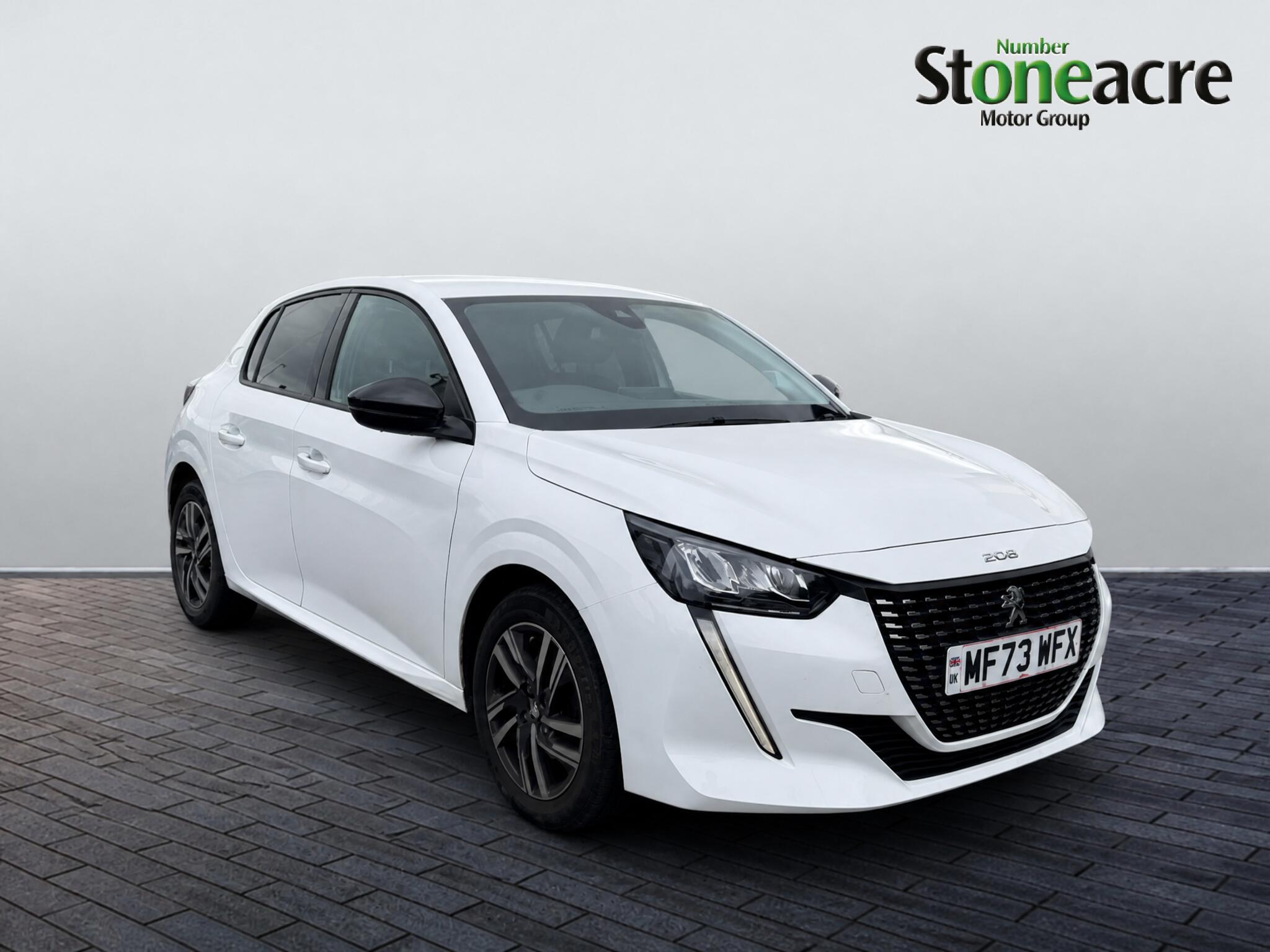 Main listing image - Peugeot 208