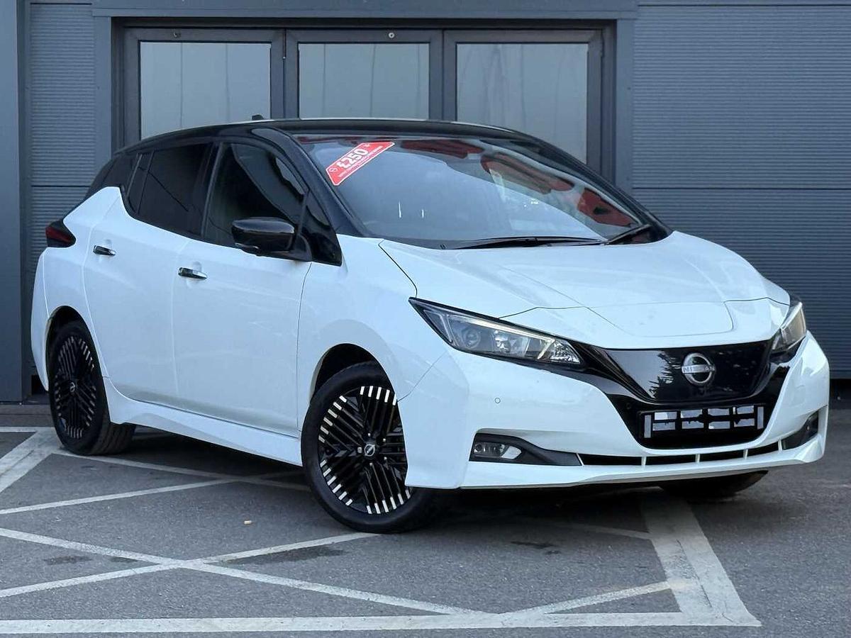Main listing image - Nissan Leaf