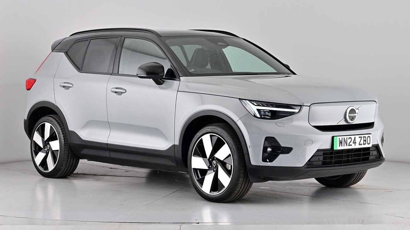 Main listing image - Volvo XC40