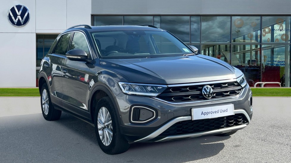 Main listing image - Volkswagen T-Roc