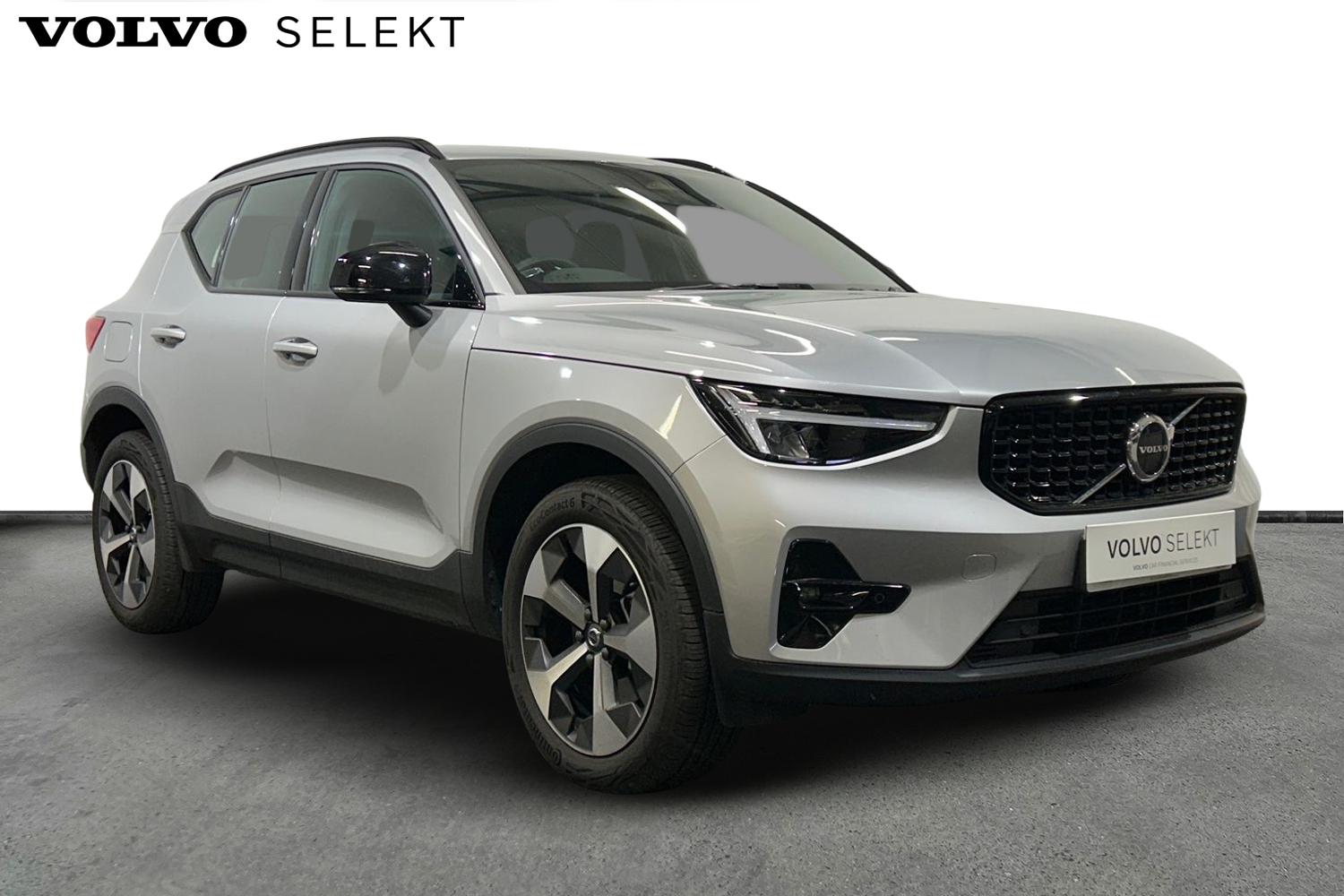 Main listing image - Volvo XC40