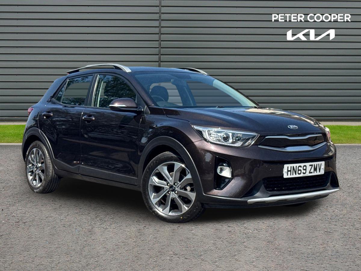 Main listing image - Kia Stonic