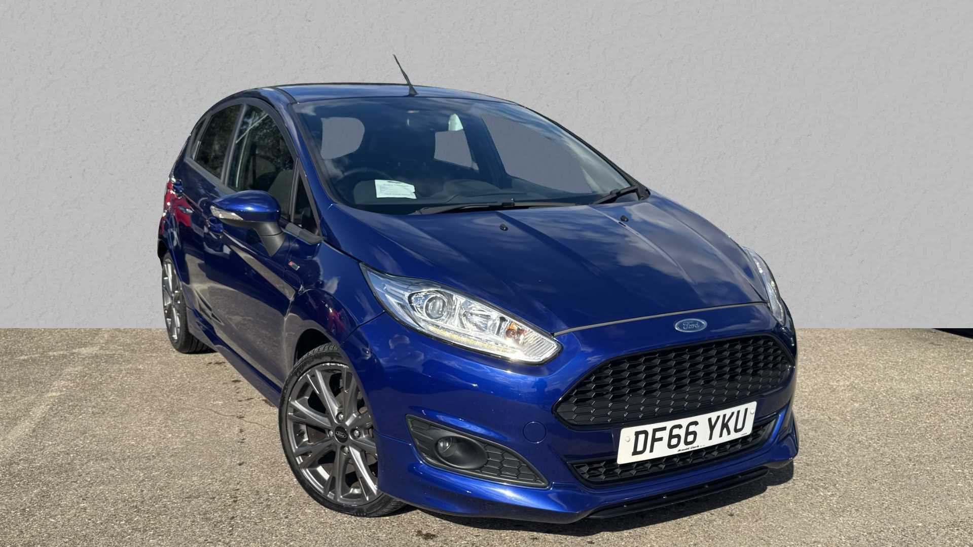 Main listing image - Ford Fiesta