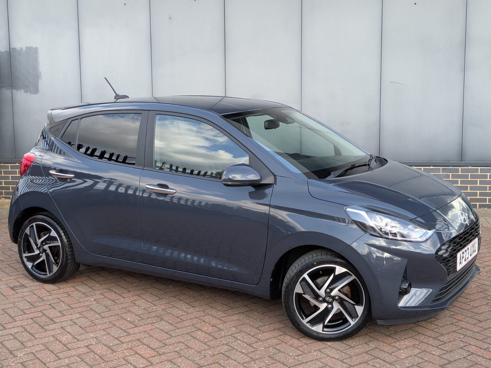 Main listing image - Hyundai i10