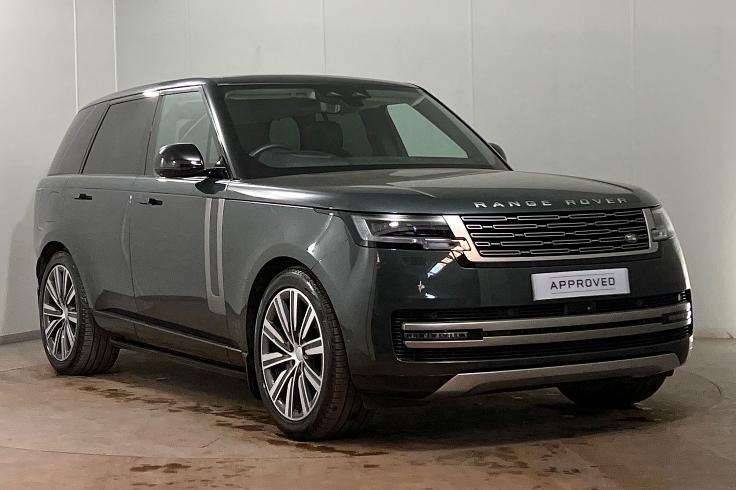 Main listing image - Land Rover Range Rover
