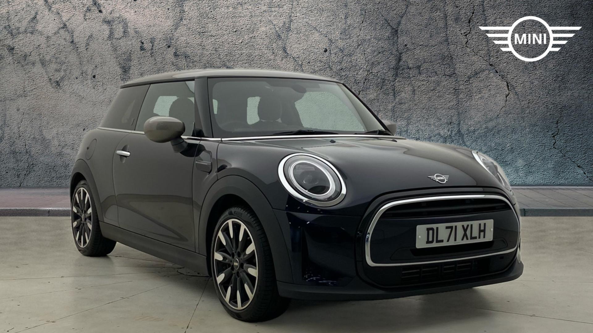 Main listing image - MINI Hatchback