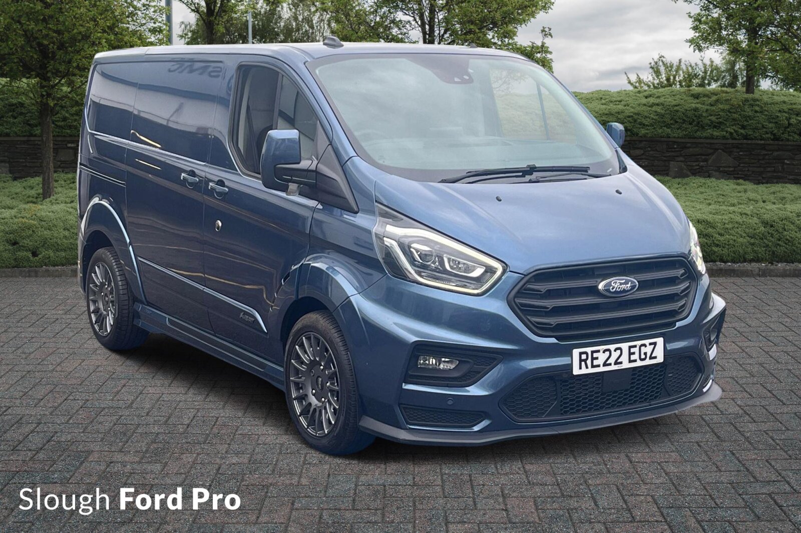 Main listing image - Ford Transit Custom