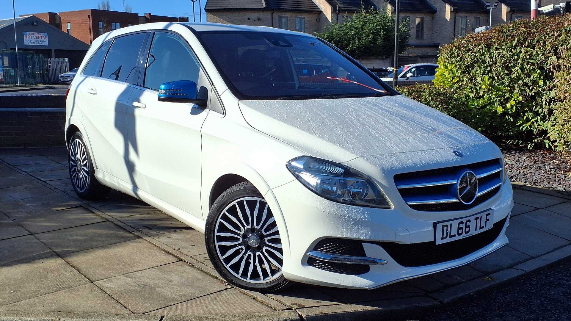 Main listing image - Mercedes-Benz B-Class