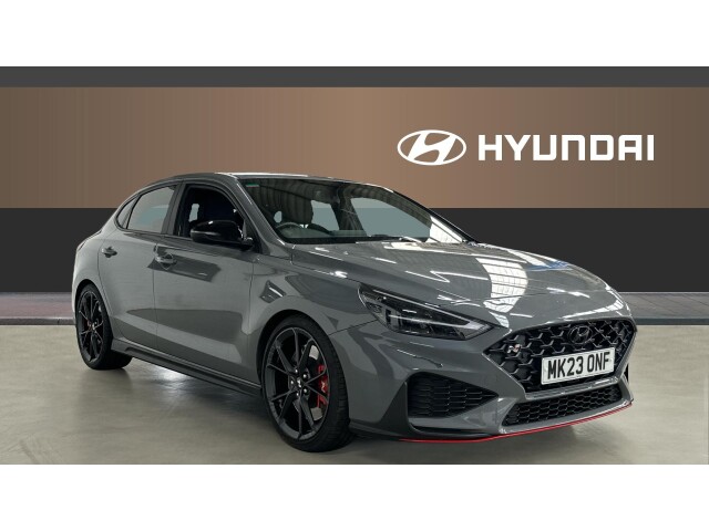 Main listing image - Hyundai i30 Fastback