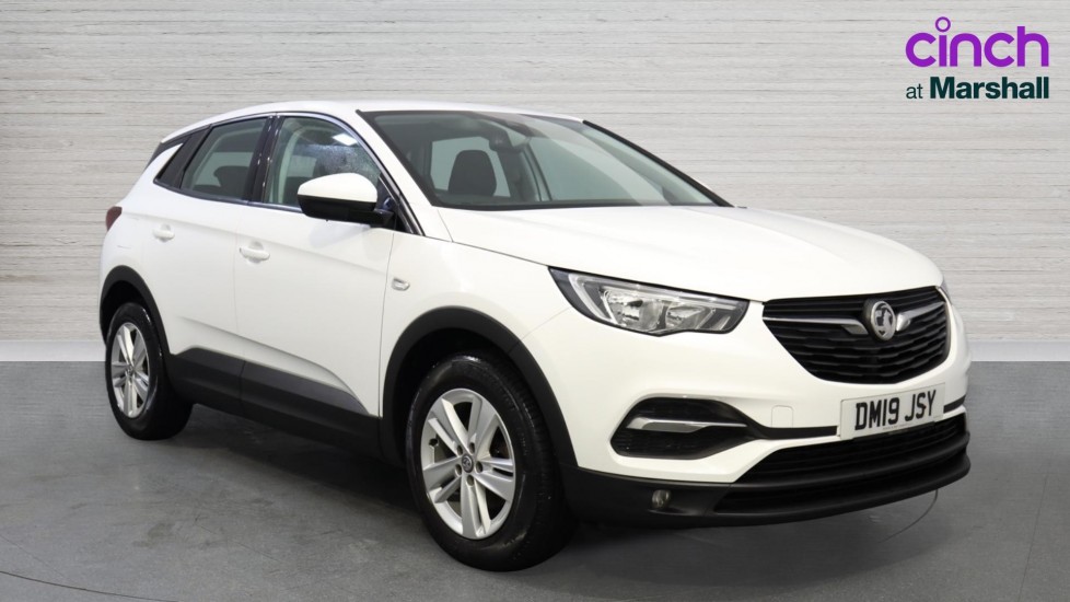 Main listing image - Vauxhall Grandland X