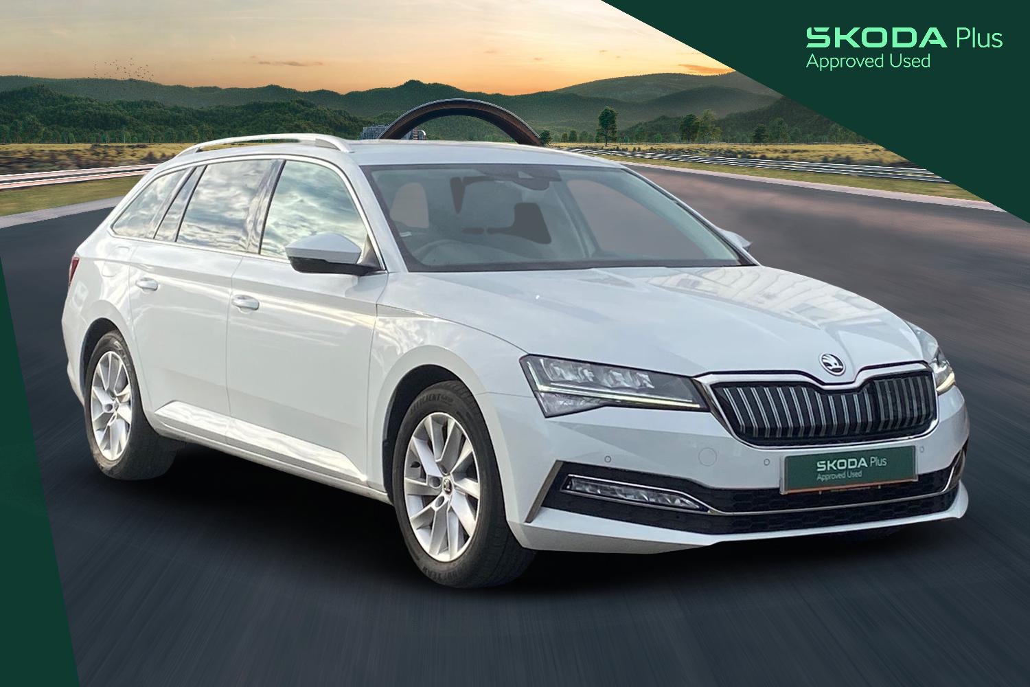 Main listing image - Skoda Superb Estate