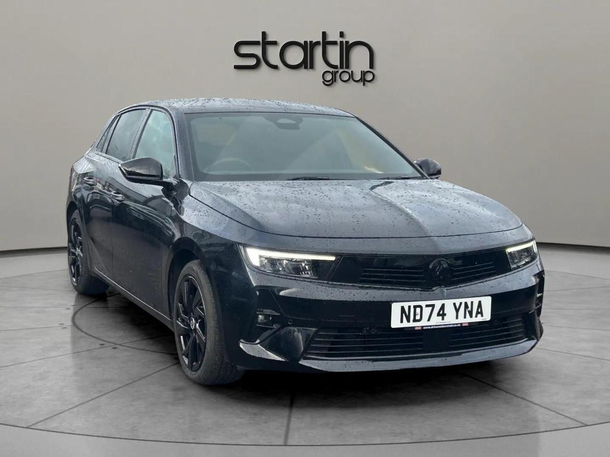 Main listing image - Vauxhall Astra