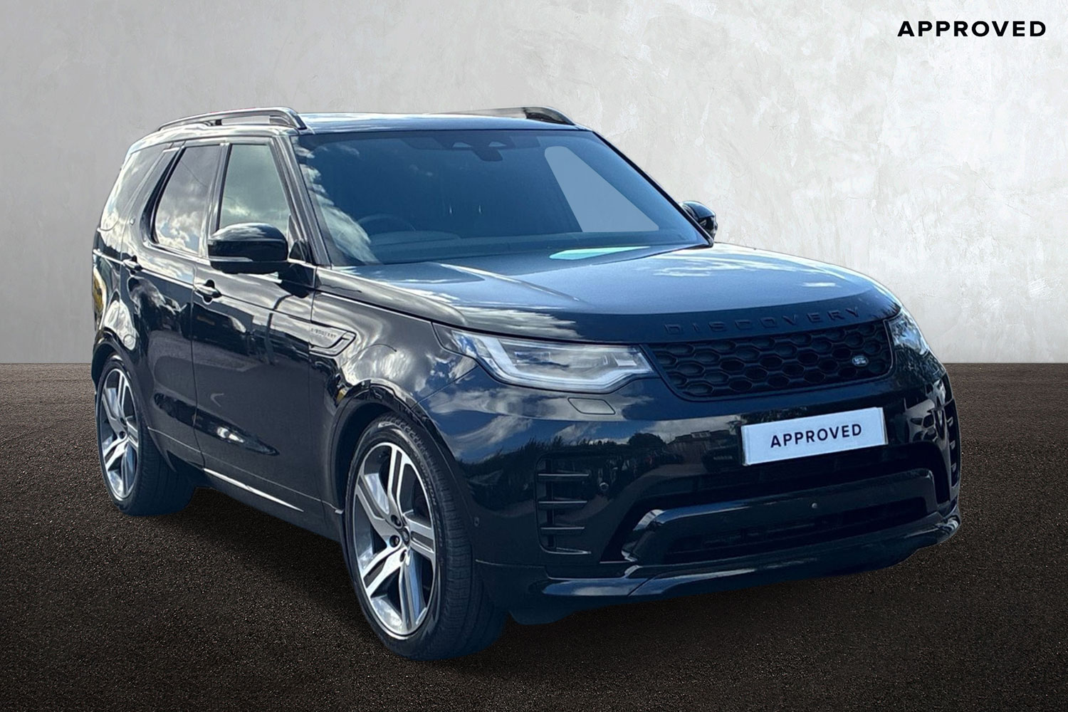Main listing image - Land Rover Discovery