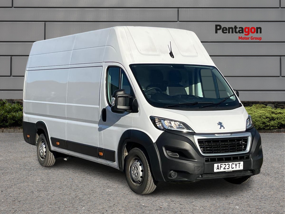 Main listing image - Peugeot Boxer