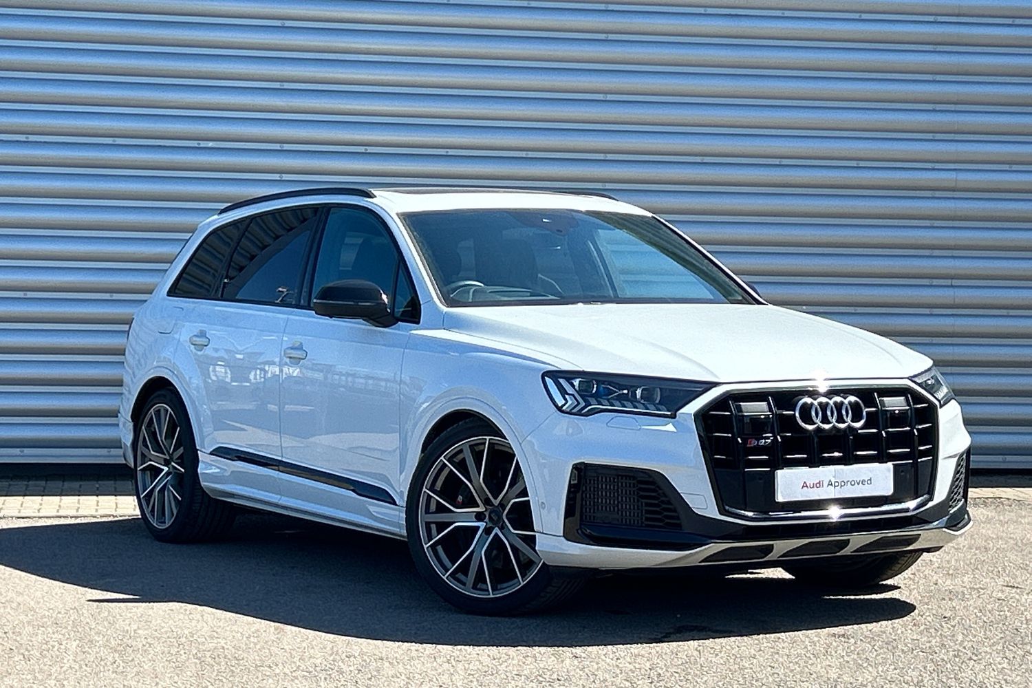 Main listing image - Audi SQ7